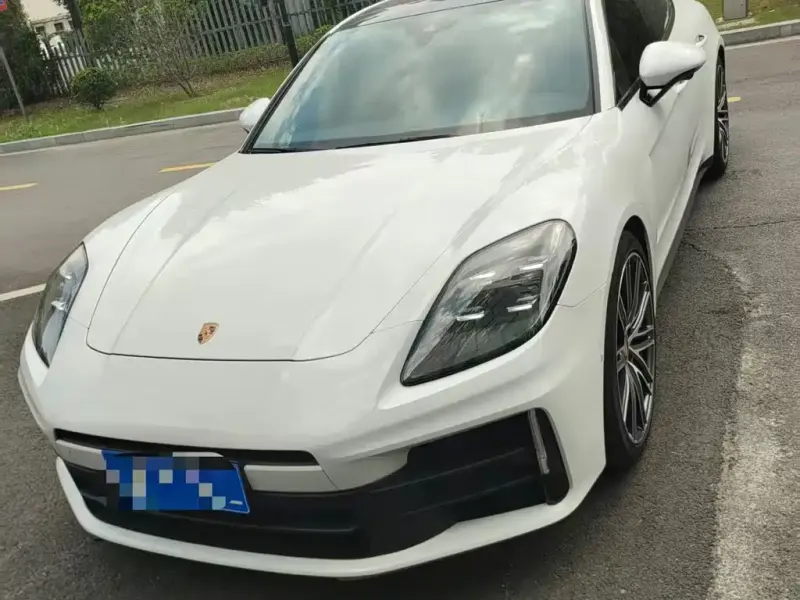 Porsche Panamera, 2025