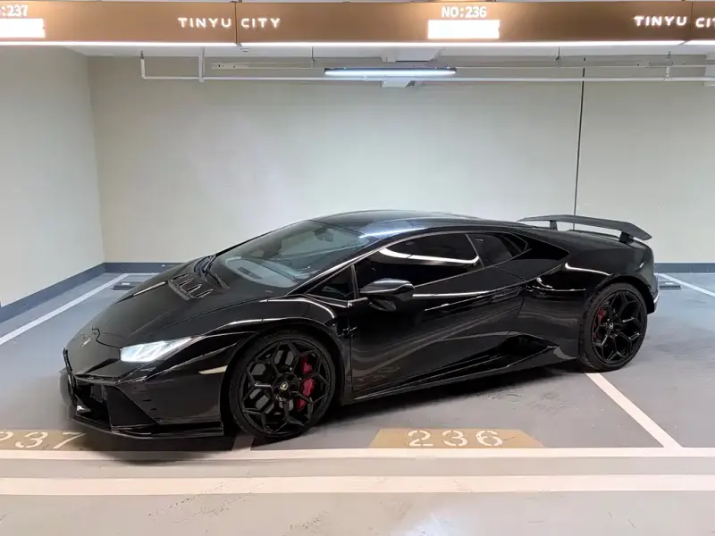 Lamborghini Huracán, 2016
