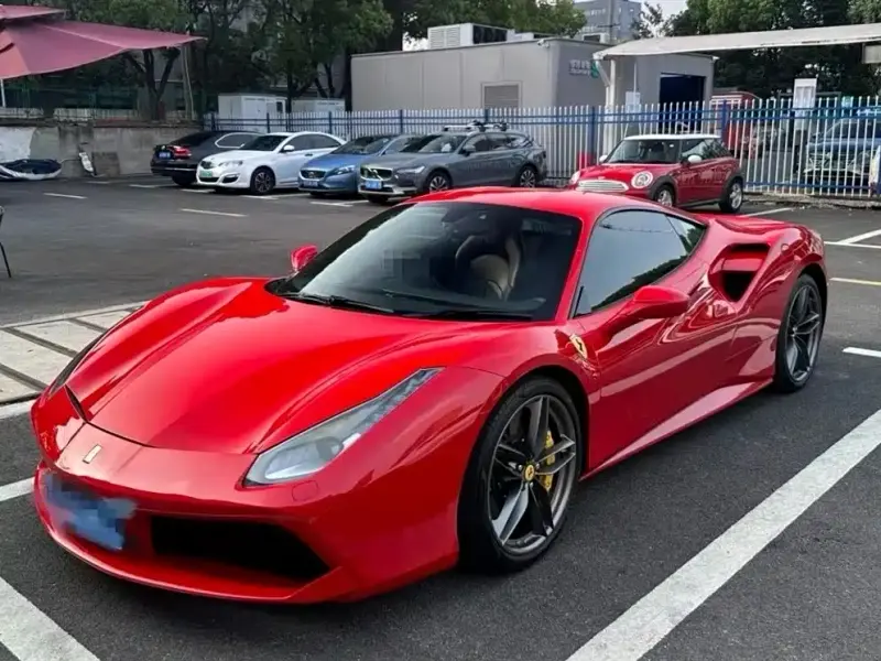 Ferrari 488, 2018
