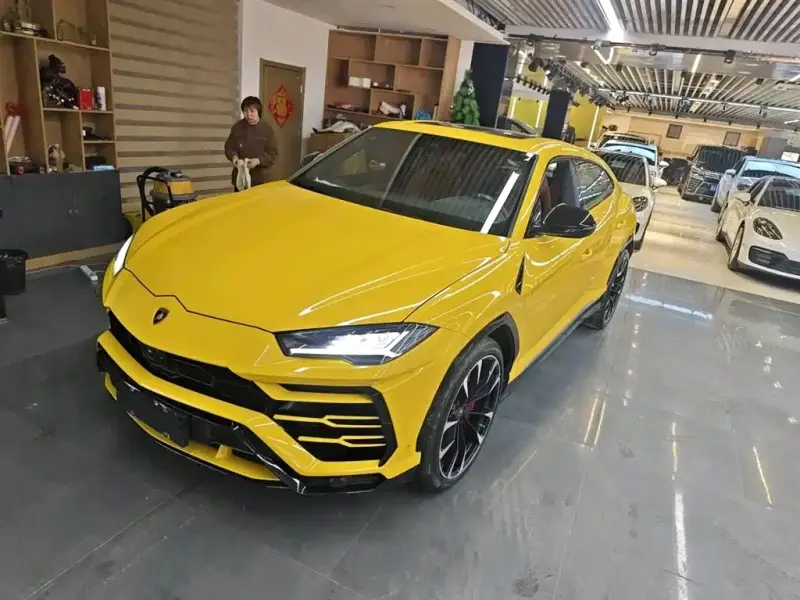 Lamborghini Urus, 2019