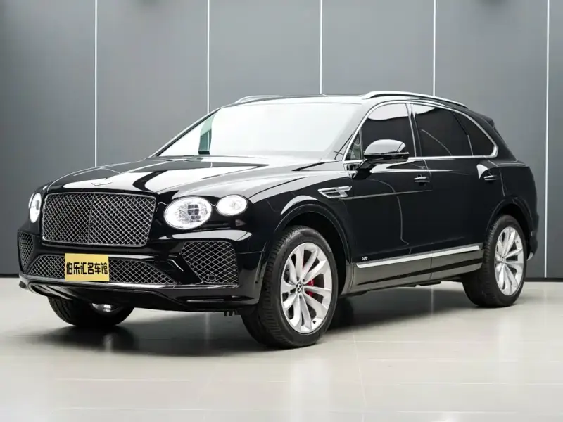 Bentley Bentayga, 2023 — фото 1