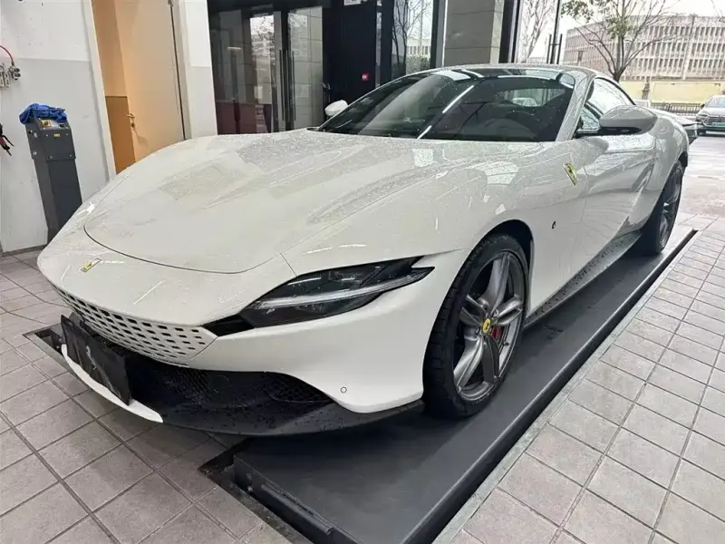Ferrari Roma, 2022