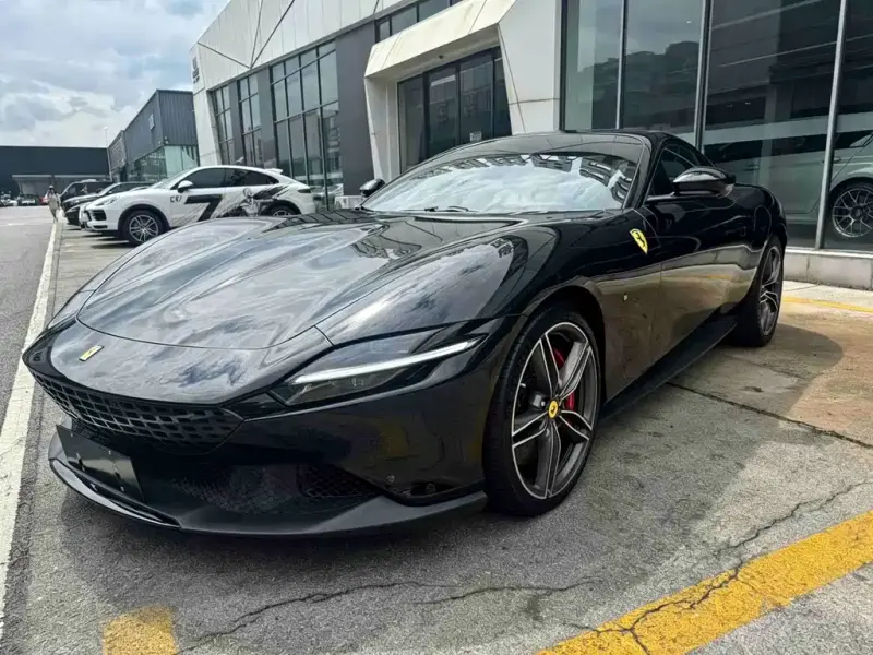 Ferrari Roma, 2021