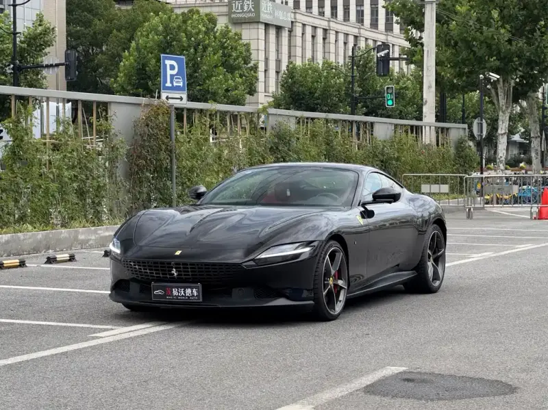 Ferrari Roma, 2021