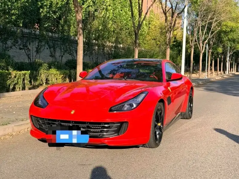Ferrari GTC4Lusso, 2018