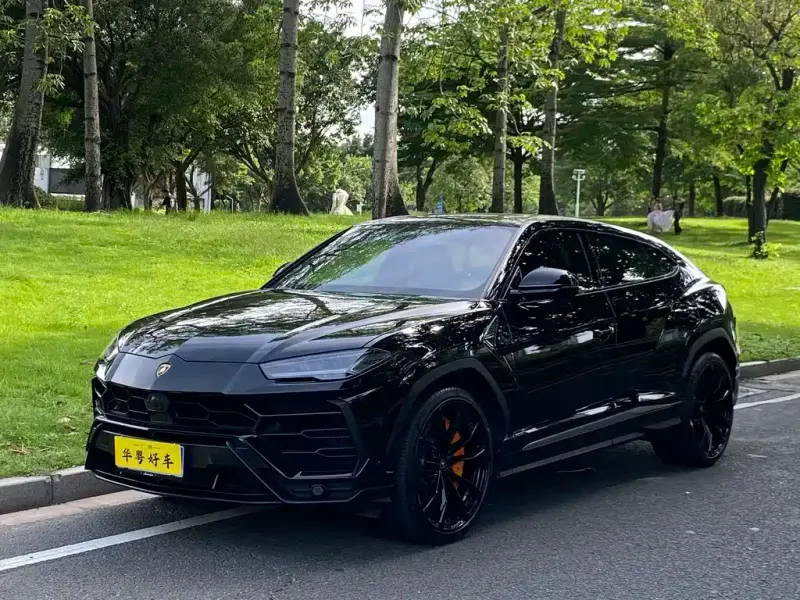Lamborghini Urus, 2022