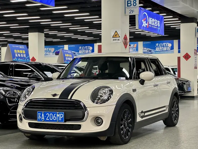 MINI MINI, 2019