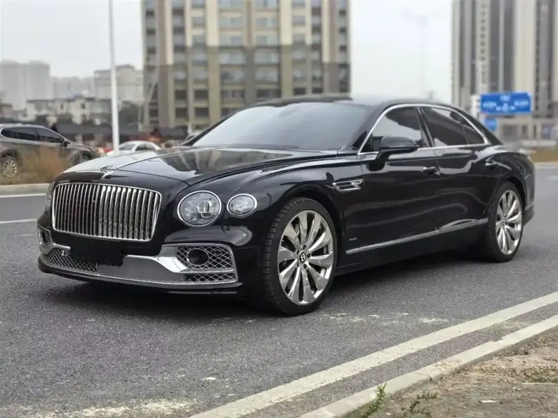 Bentley Flying Spur, 2023