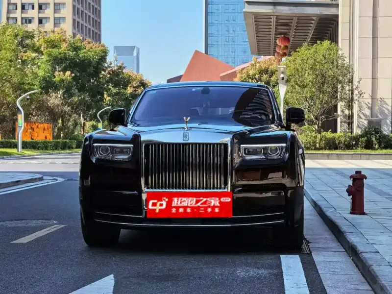 Rolls-Royce Phantom, 2010