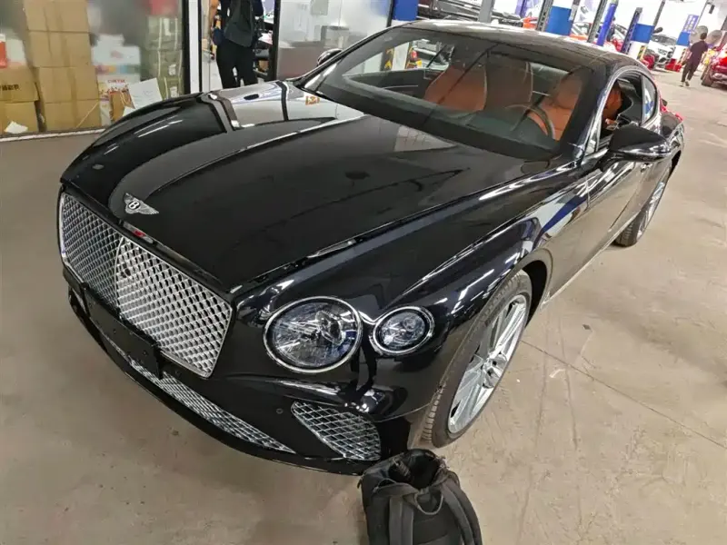 Bentley Continental, 2023