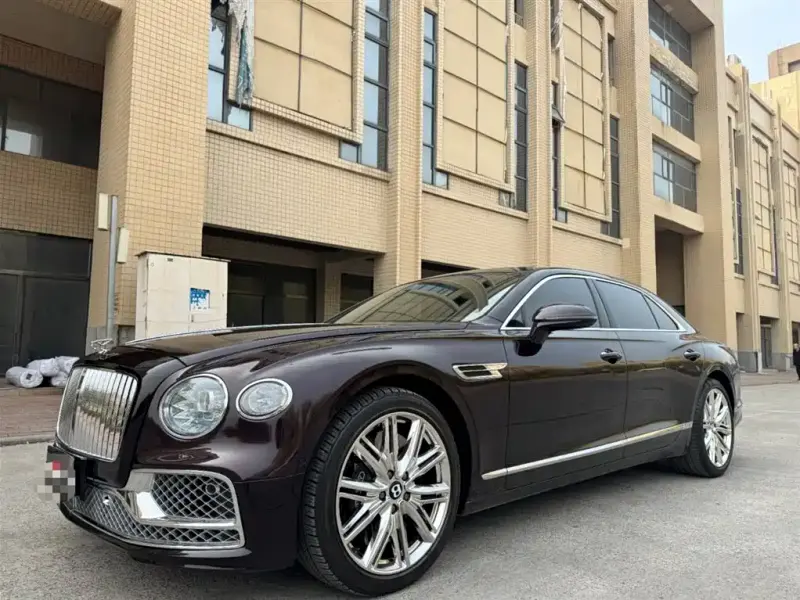 Bentley Flying Spur, 2024