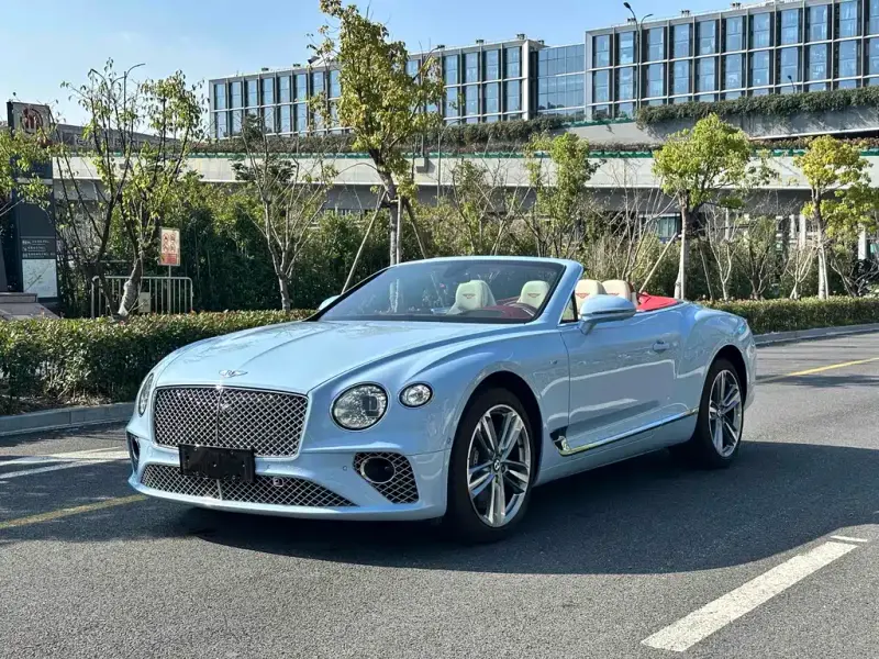 Bentley Continental, 2022