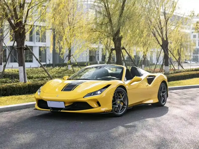 Ferrari F8, 2022 — фото 1