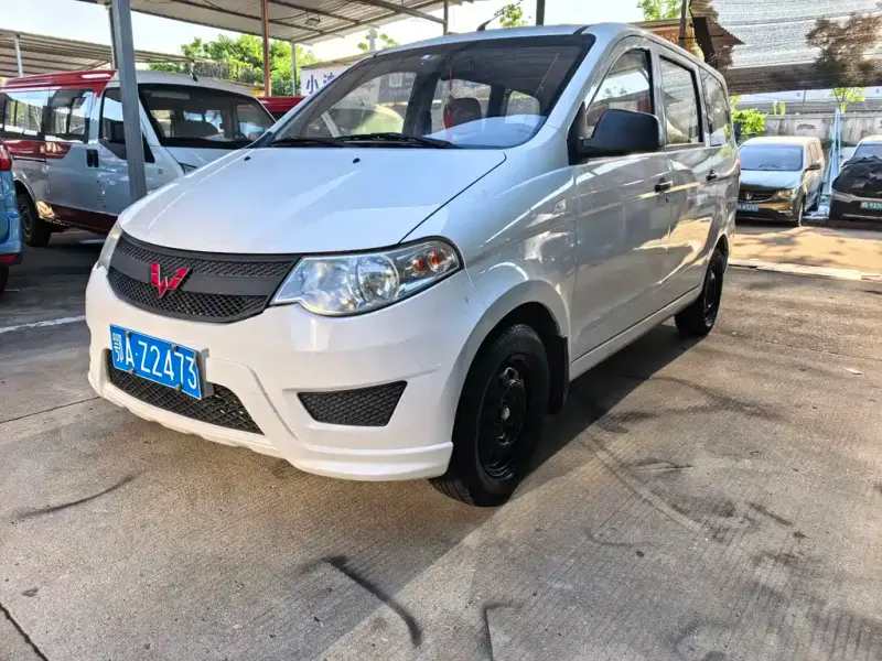 Wuling Hongguang, 2016