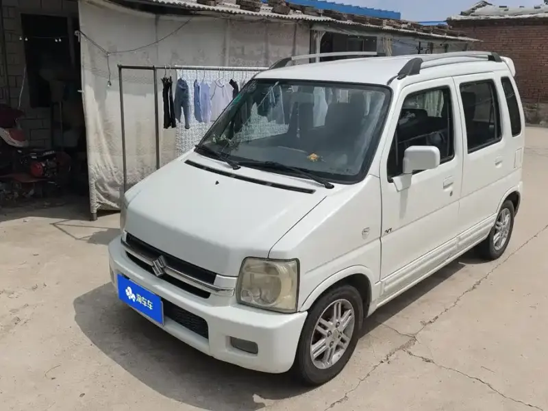Suzuki Wagon R, 2015