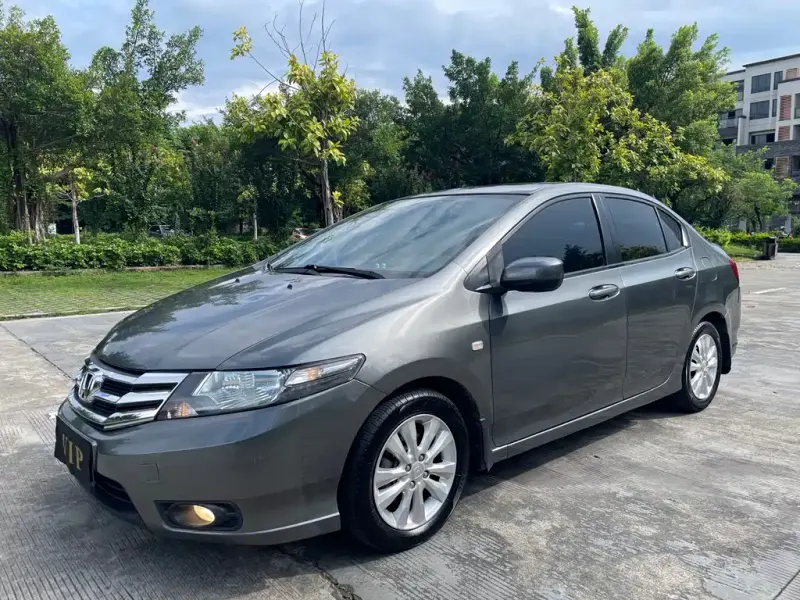 Honda City Classic, 2015