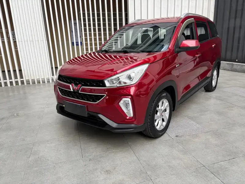Wuling Hongguang S3, 2018