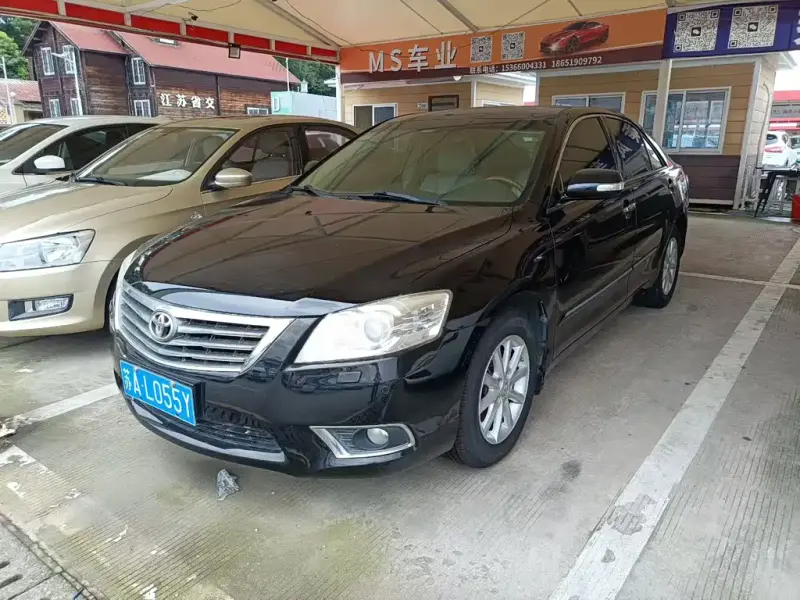 Toyota Camry, 2011