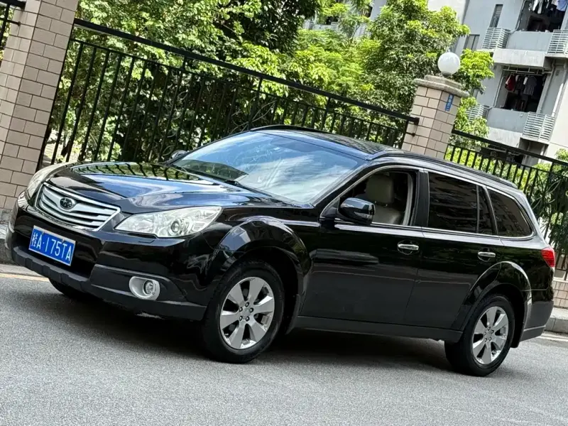 Subaru Outback, 2010