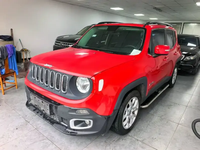 Jeep Renegade, 2016