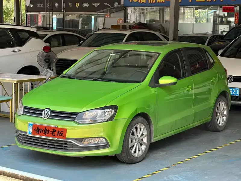 Volkswagen Polo, 2014