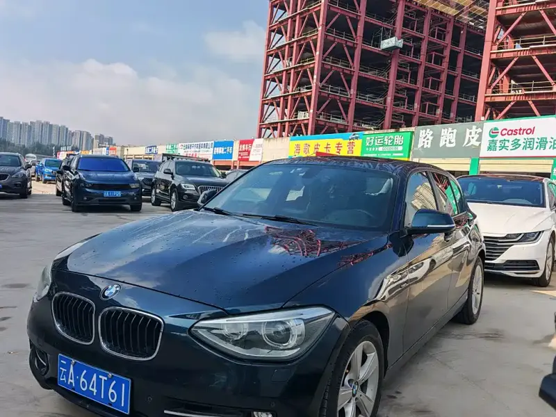 BMW 1 Series (Import), 2012