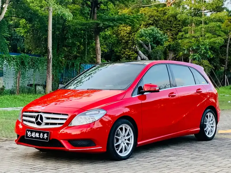 Mercedes-Benz B-Class, 2013