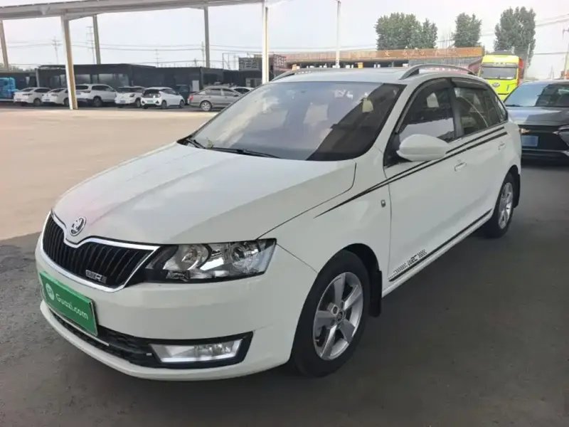 Skoda Rapid Spaceback, 2016