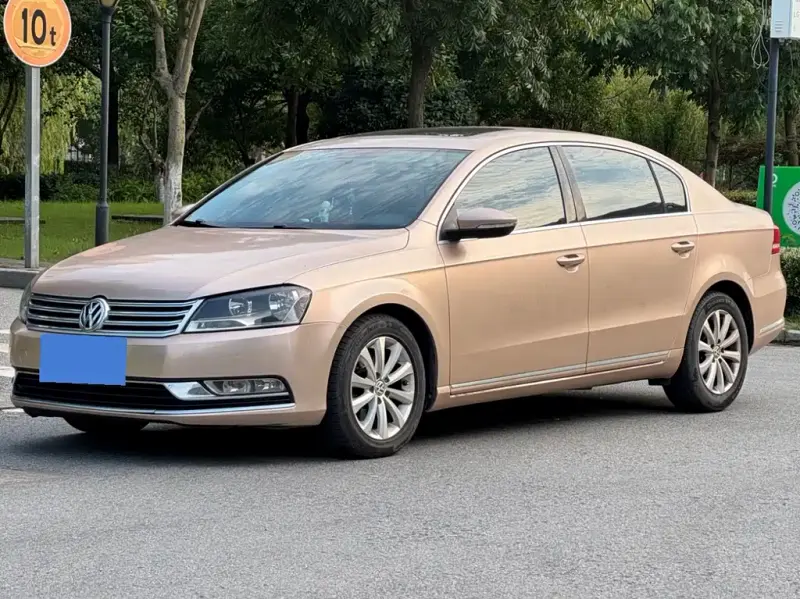 Volkswagen Magotan, 2015
