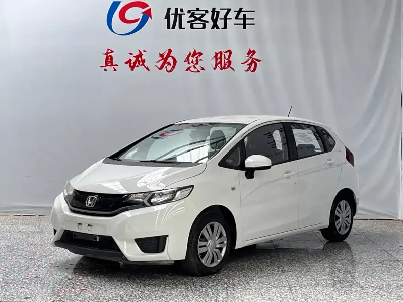 Honda Fit, 2017 — фото 1