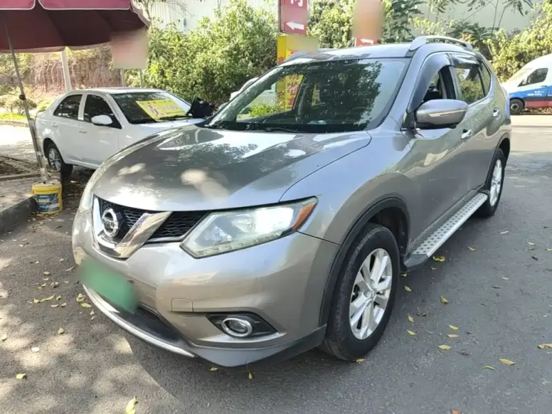 Nissan X-Trail, 2015 — фото 1