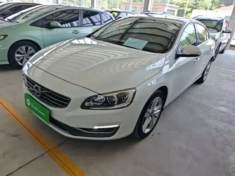 Volvo S60, 2016