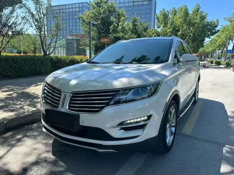 Lincoln MKC, 2018