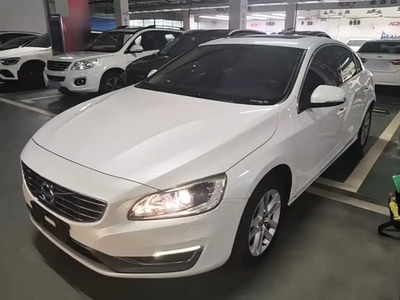 Volvo S60, 2016