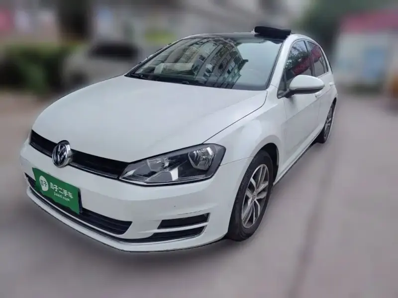 Volkswagen Golf, 2015 — фото 1