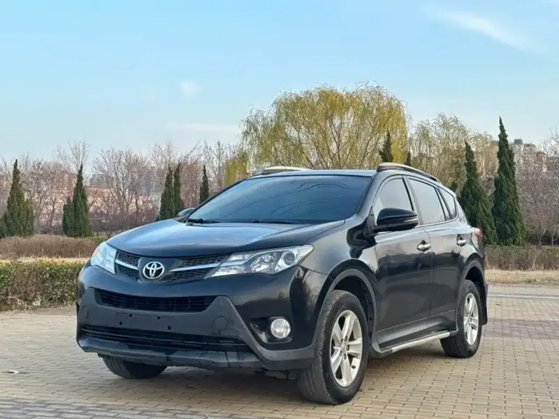 Toyota RAV4, 2014