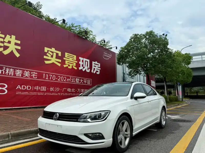 Volkswagen Lamando, 2016
