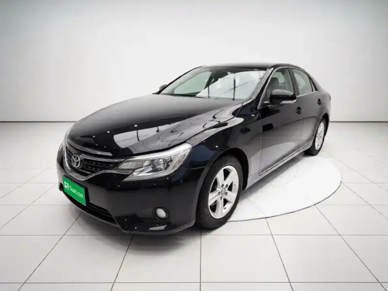 Toyota Reiz, 2015