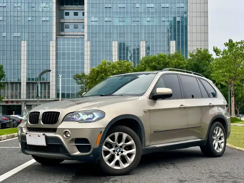 BMW X5 (Import), 2012