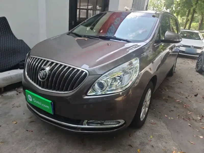 Buick GL8, 2016