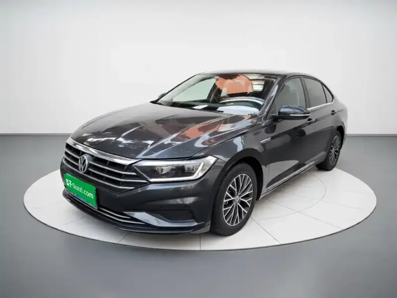 Volkswagen Sagitar, 2020