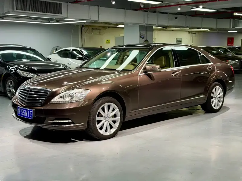 Mercedes-Benz S-Class, 2010