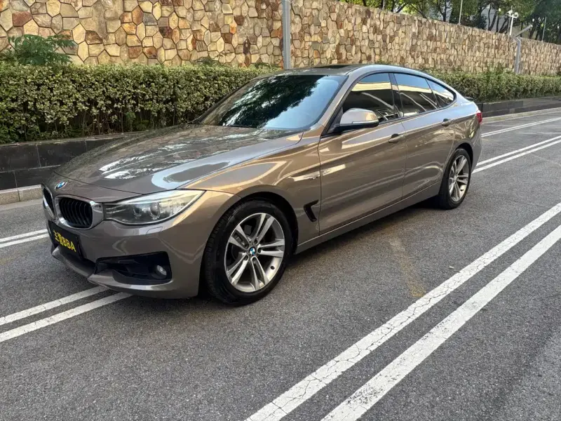 BMW 3 Series GT, 2015