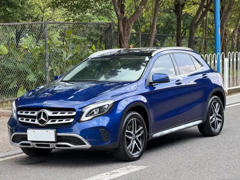 Mercedes-Benz GLA, 2018 — фото 1