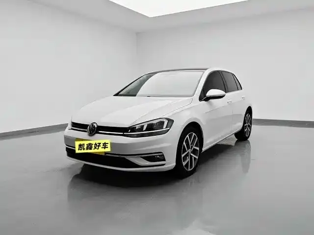 Volkswagen Golf, 2020 — фото 1