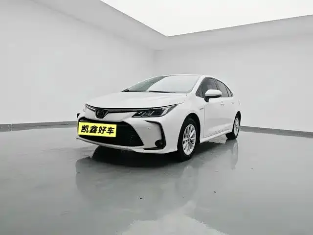 Toyota Corolla, 2020 — фото 1