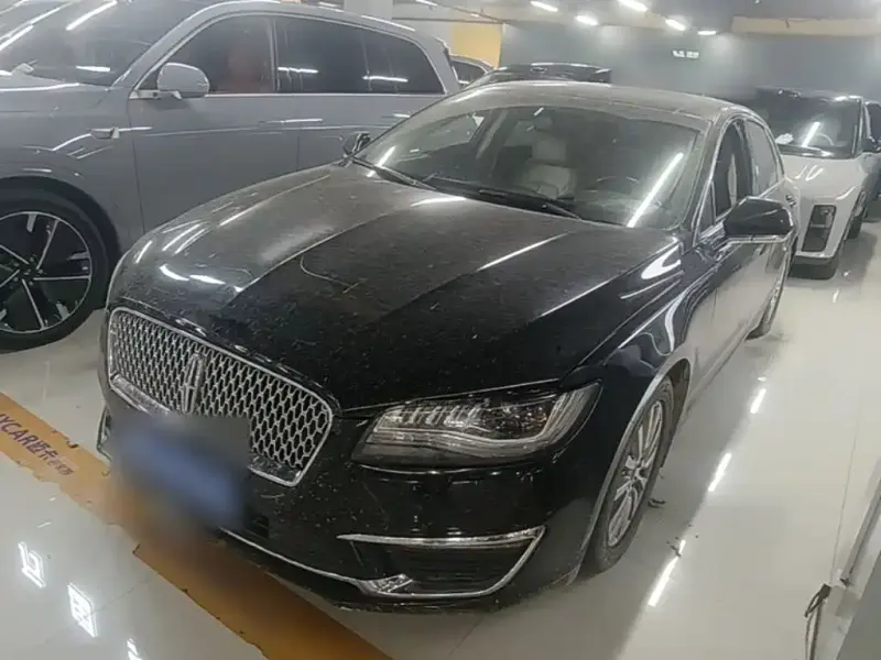 Lincoln MKZ, 2018
