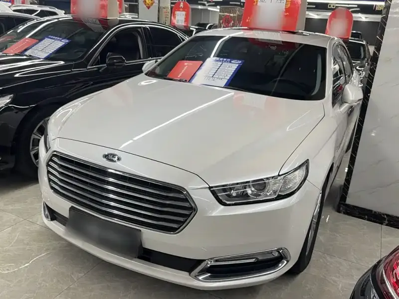 Ford Taurus, 2016