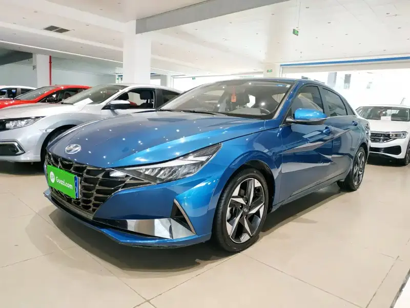 Hyundai Elantra, 2021