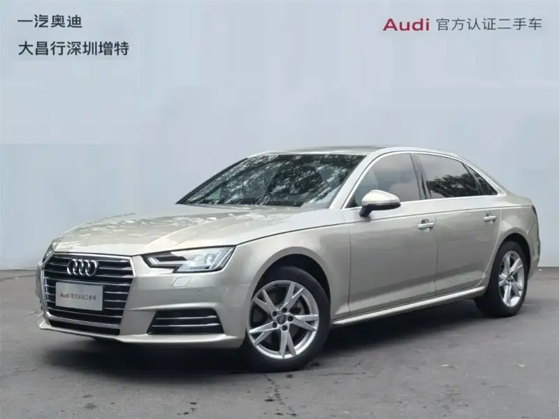 Audi A4L, 2018 — фото 1